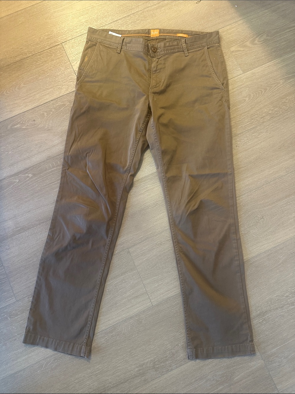 BOSS ORANGE Men's Brown Chino Pants